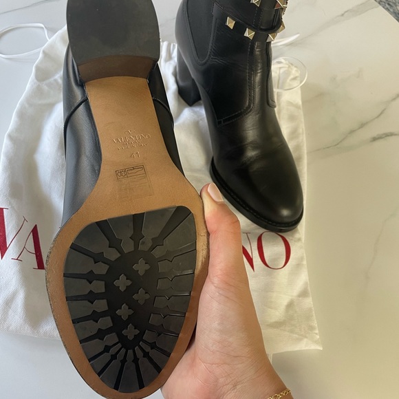 Valentino Rockstud Bootie worn 3X - Picture 2 of 9